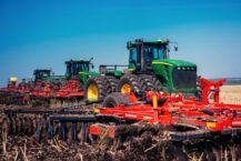 Buying Tips for Purchasing from Tractor Salvage Yards